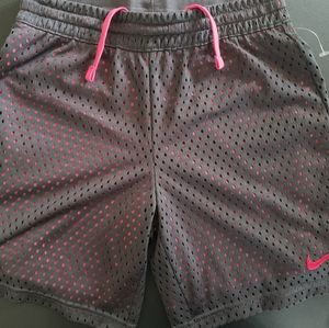 🔥SALE🔥 NWOT Nike Mesh Girls Shorts